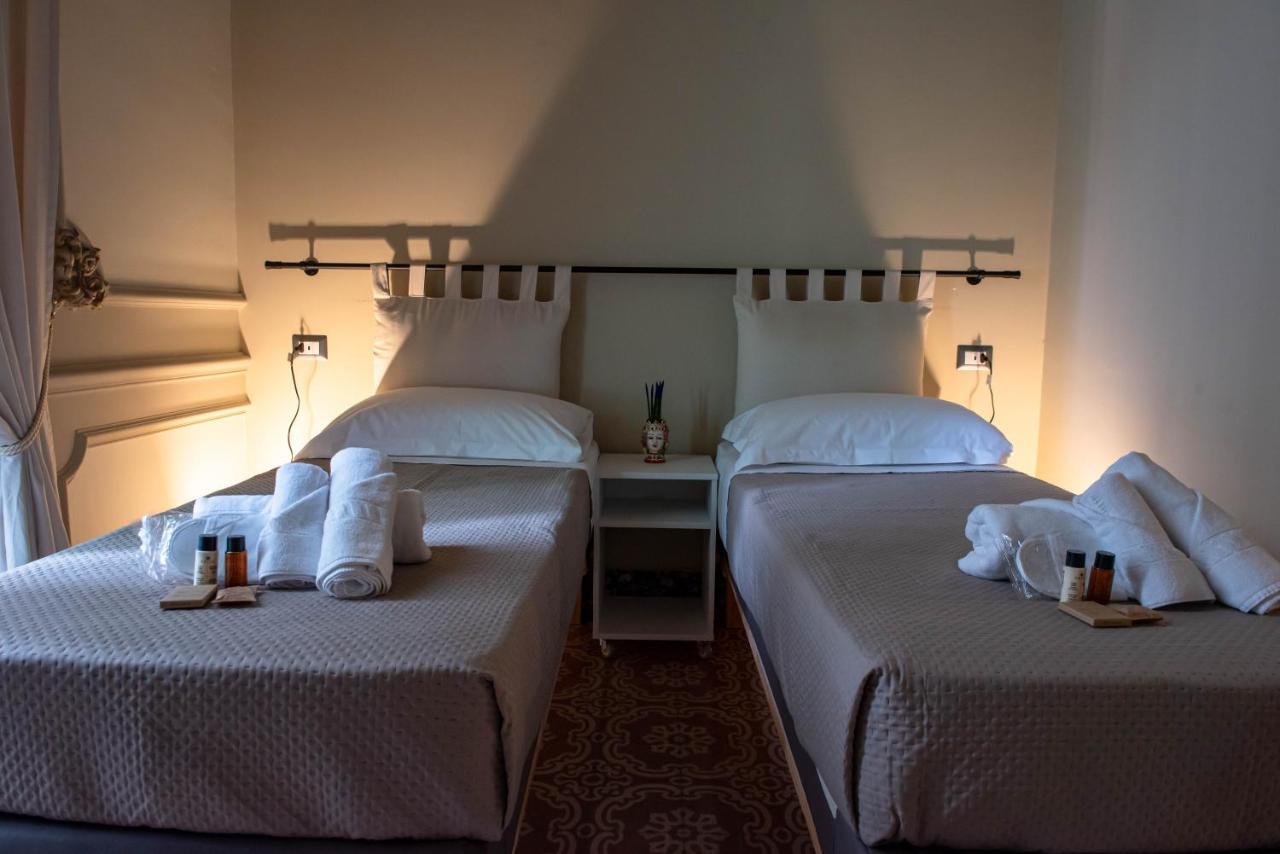 Epoque Bed And Breakfast メッシーナ エクステリア 写真