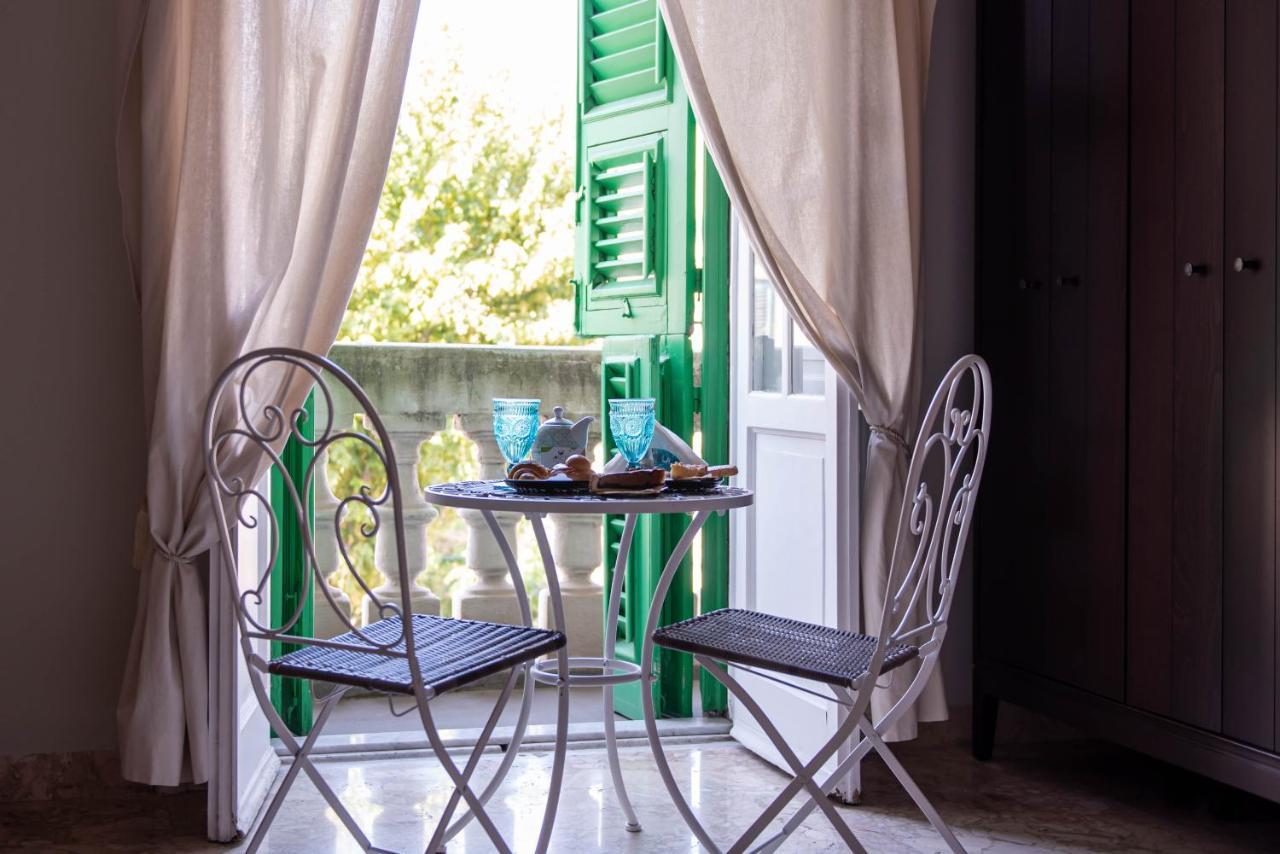 Epoque Bed And Breakfast メッシーナ エクステリア 写真